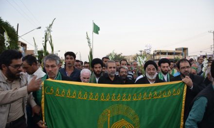 گزارش تصویرے مراسم استقبال از ڪاروان پیاده زیارتے امام رضا علیه السلام_بافق با حضور خدام حرم مطهر رضوی